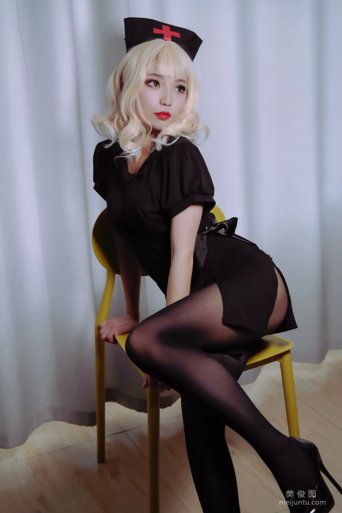 白易子教主 《明信片》 写真集1