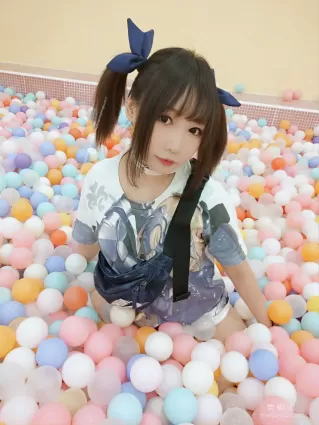 銘銘Kizami 《自撮りVol.06 遊樂園》 寫真集