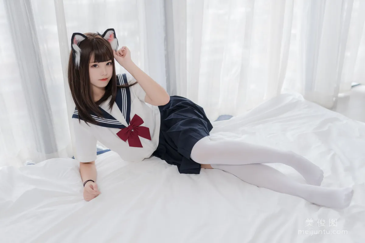 蜜汁猫裘 《猫耳JK》 写真集6