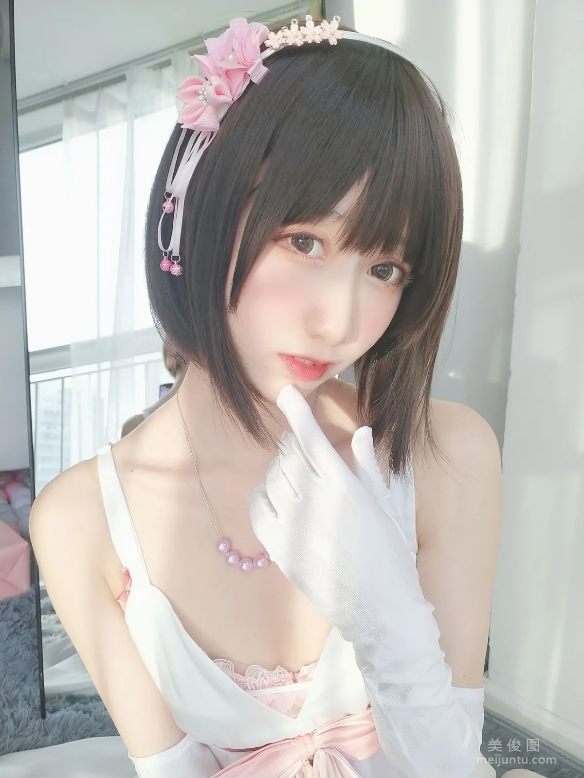 木綿綿OwO 《加藤惠 禮服》 寫真集 33