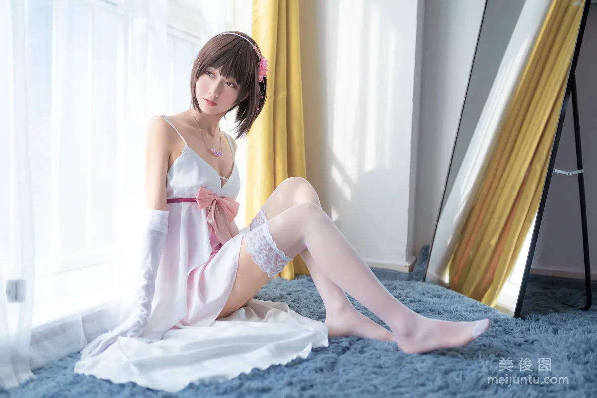 木綿綿OwO 《加藤惠 禮服》 寫真集 16