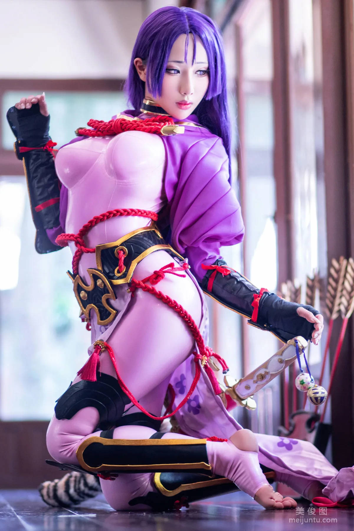 [網紅Coser] 雨波_HaneAme 《源賴光》 寫真集 8