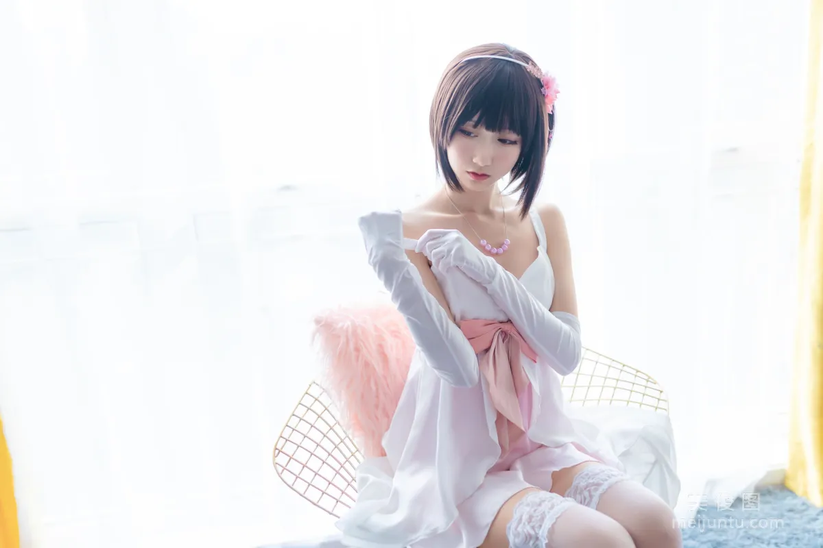 木綿綿OwO 《加藤惠 禮服》 寫真集 3