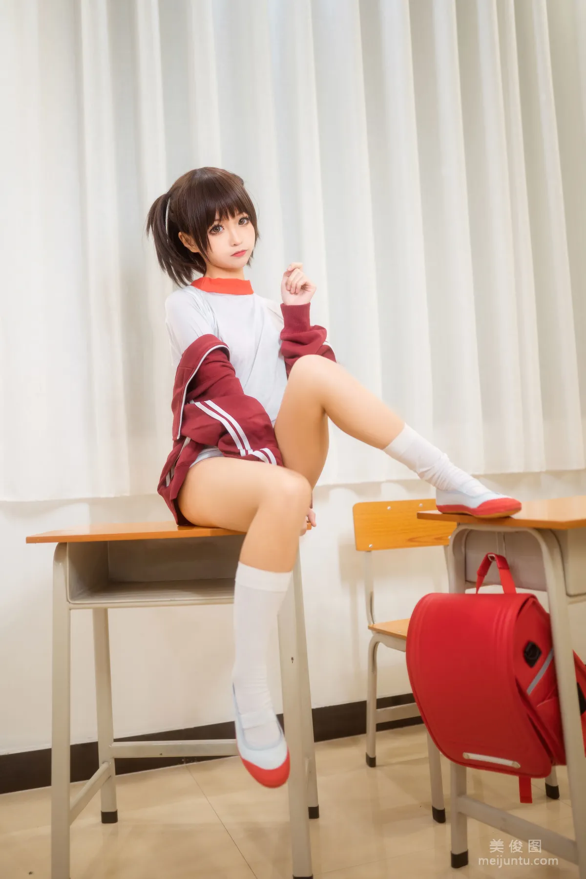 [美女Coser] 蠢沫沫 《紅體操服》 寫真集 20