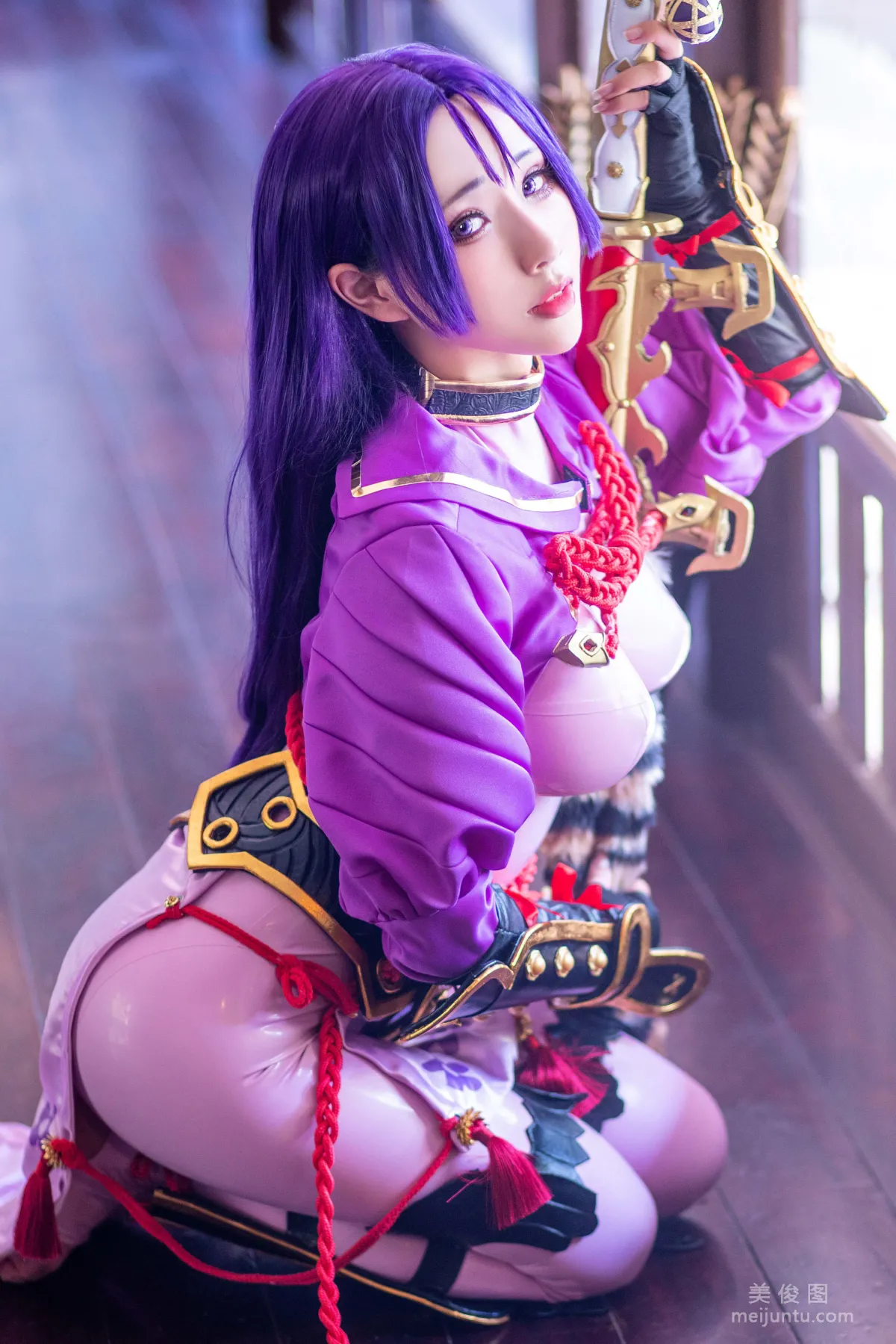 [網紅Coser] 雨波_HaneAme 《源賴光》 寫真集 10