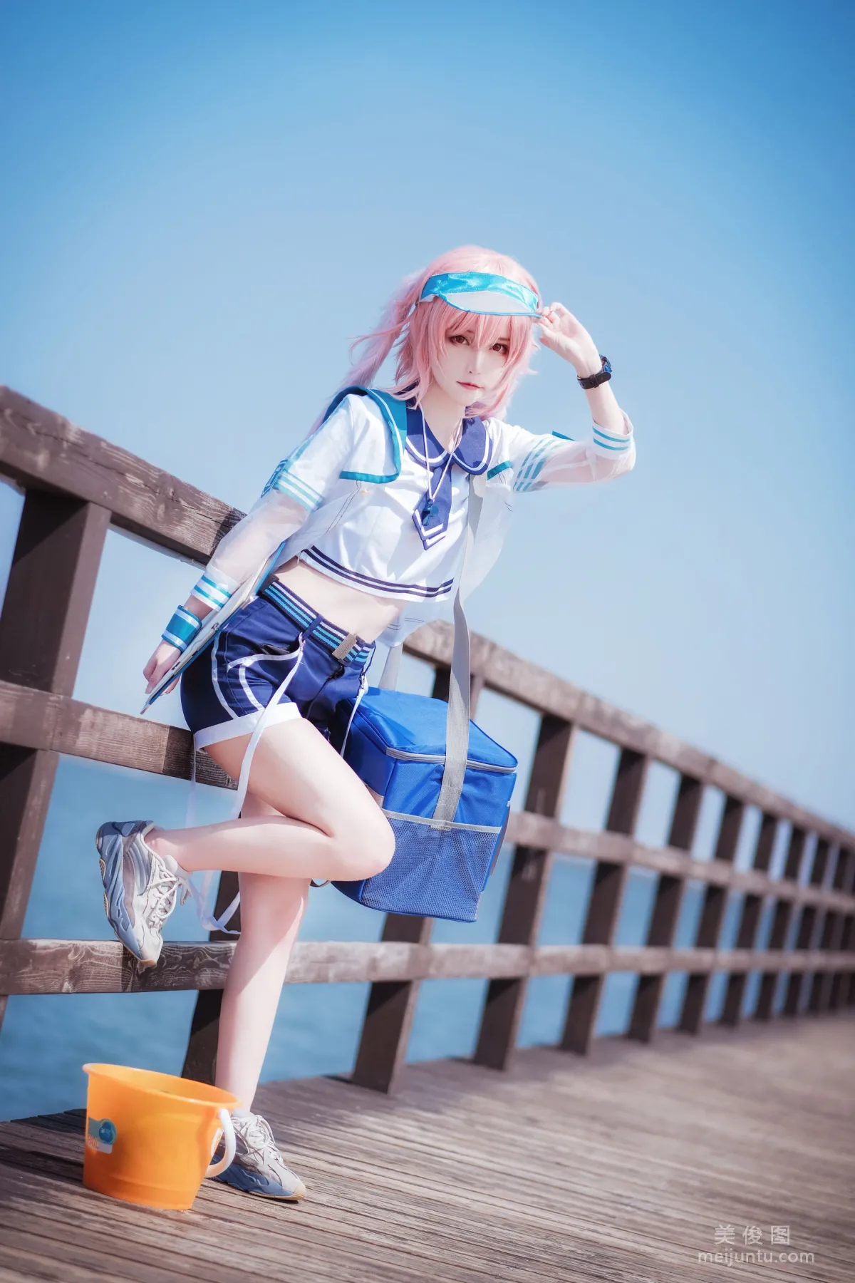 [美女Coser] yui金鱼 《安塞尔》 写真集8