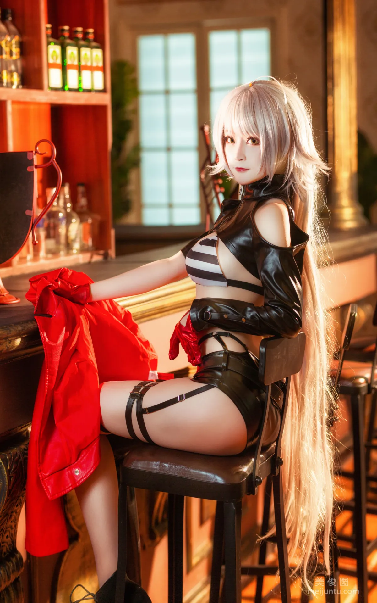 [美女Coser] yui金鱼 《贞德》 写真集10
