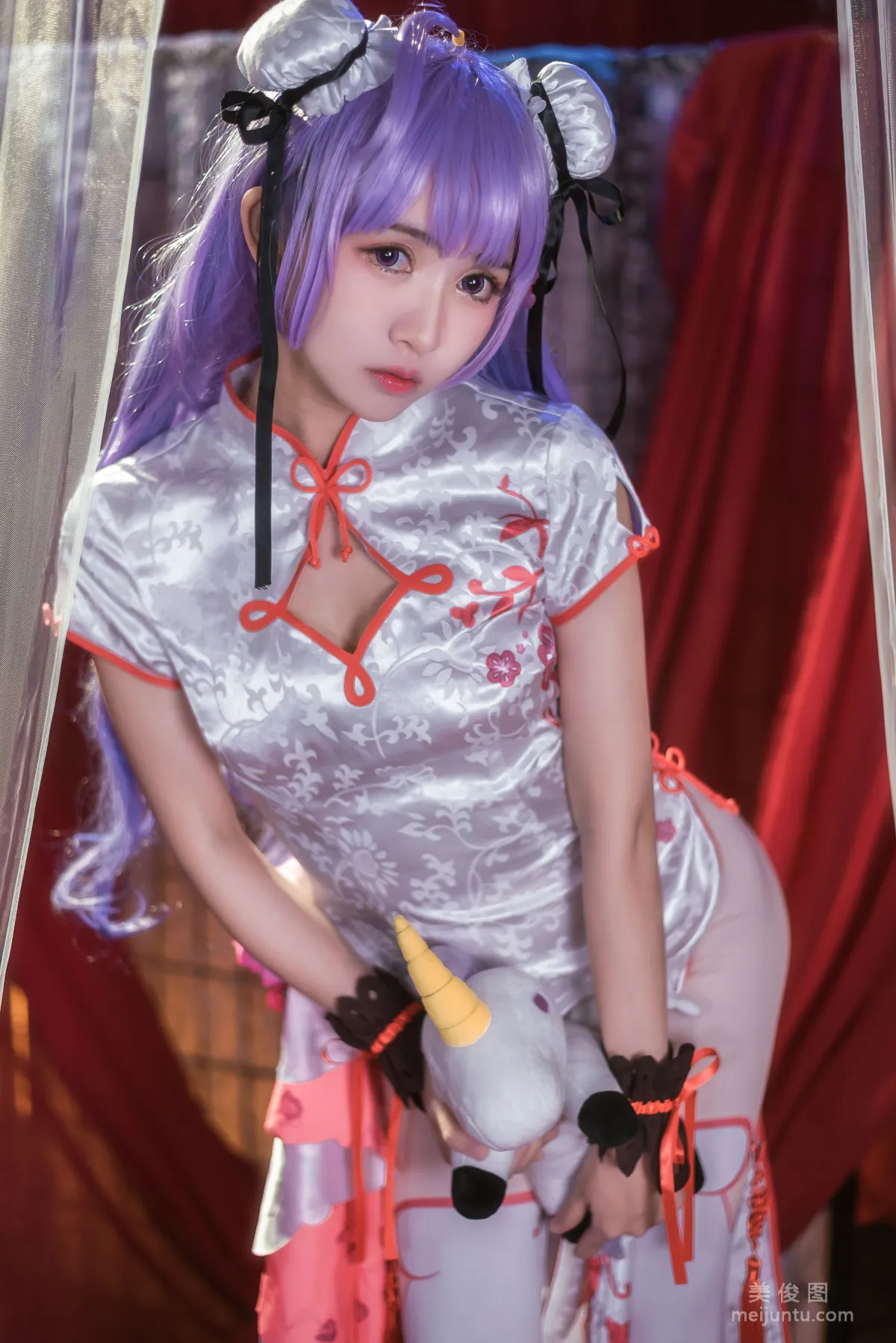 [Coser美女] 鳗魚霏兒 《碧藍華裳 獨角獸》 寫真集 4