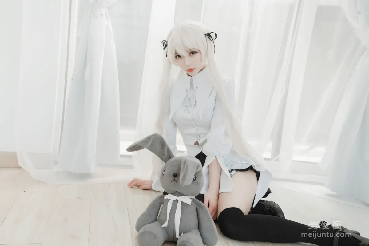 Coser白易子教主 《哥特》 写真集8