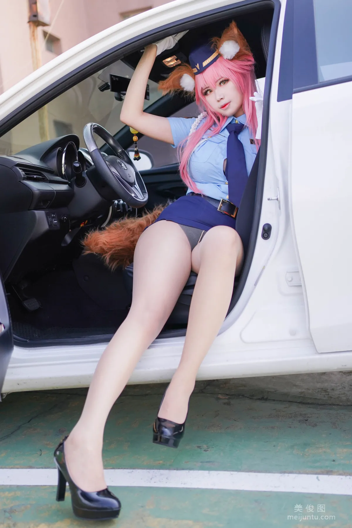 萱-KaYa 《玉藻前 女警裝》 寫真集 4