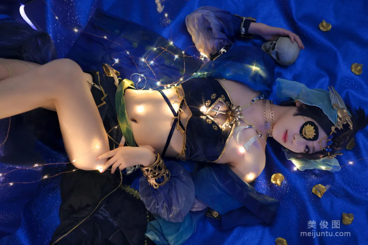 [美女Coser] 弥音音ww 《蓝色魅影》 写真集9
