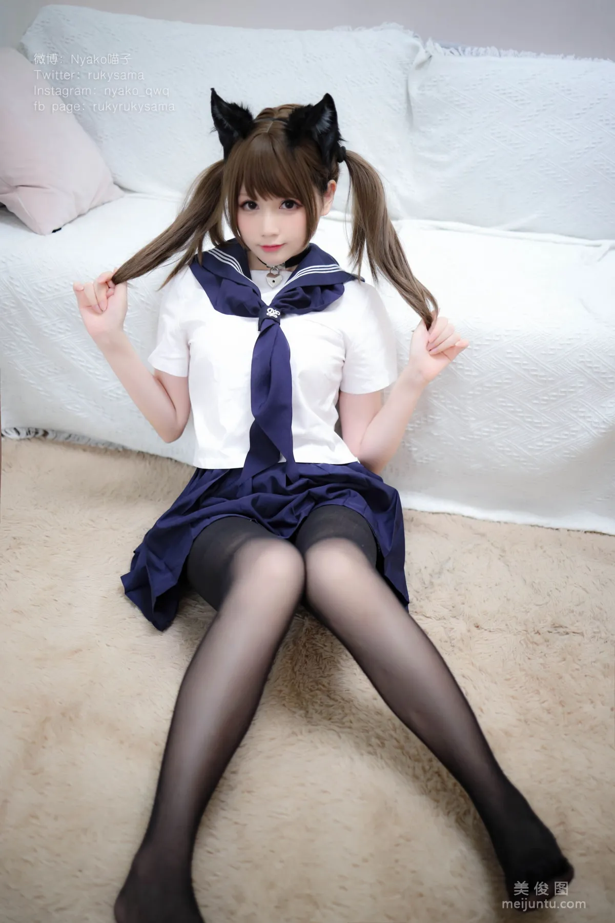 Nyako喵子 《黑絲水手服貓娘》 寫真集 18