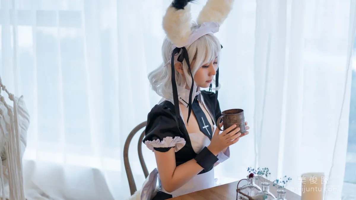 微博COSER姬镜酱 《希尔》 写真集12
