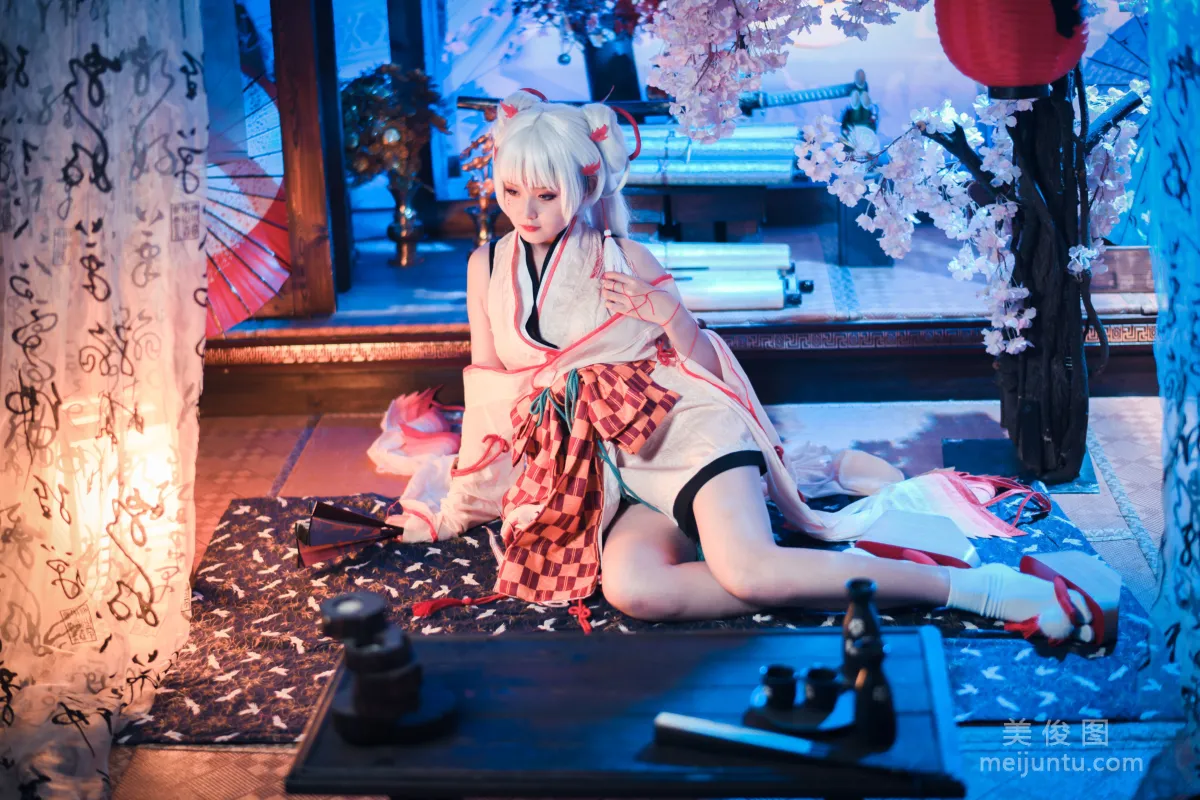 Coser美女Akisoso秋楚楚 《貝法 不知火》 寫真集 23