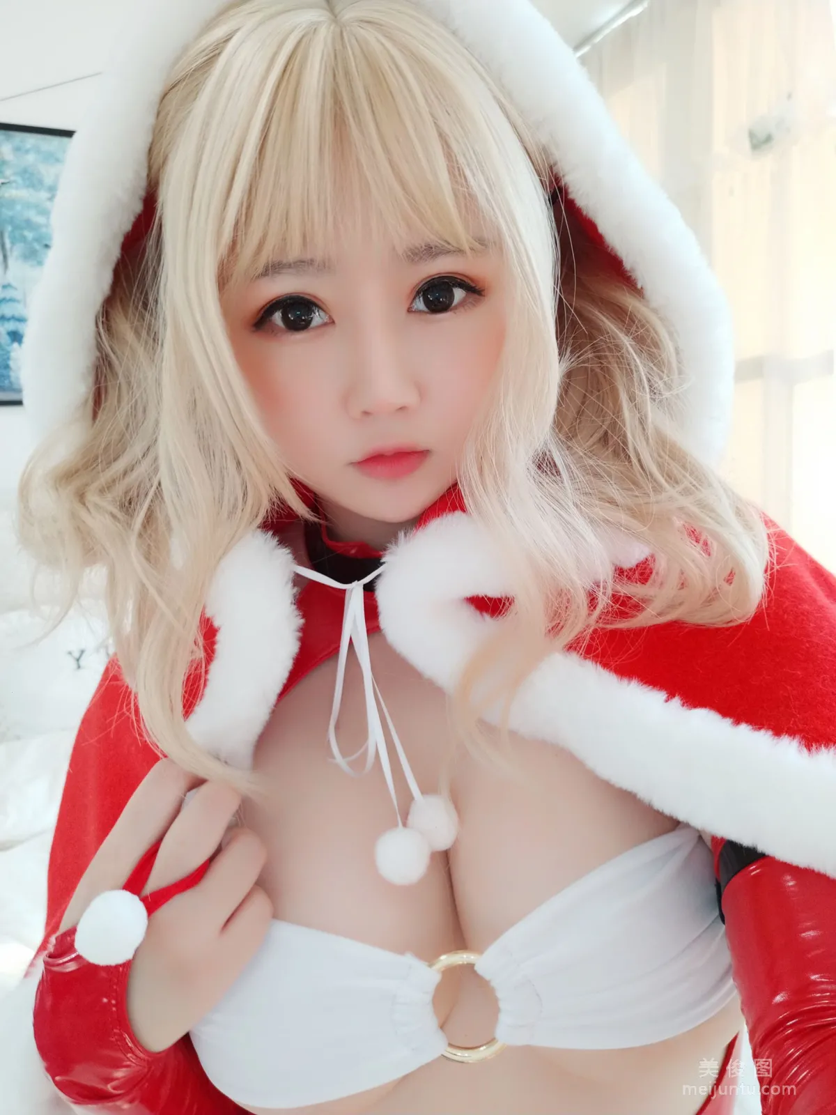[美女Coser] 是依醬呀 《雪夜錦禮》 寫真集 9