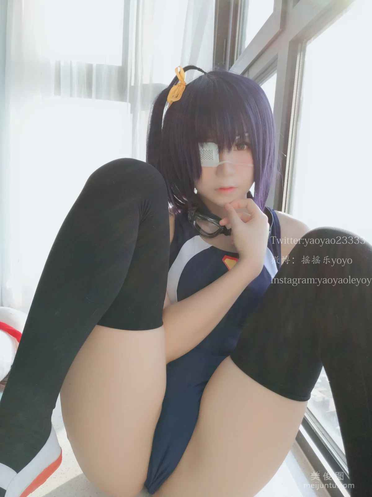 [美女Coser] 搖搖樂yoyo 《六花》 寫真集 55
