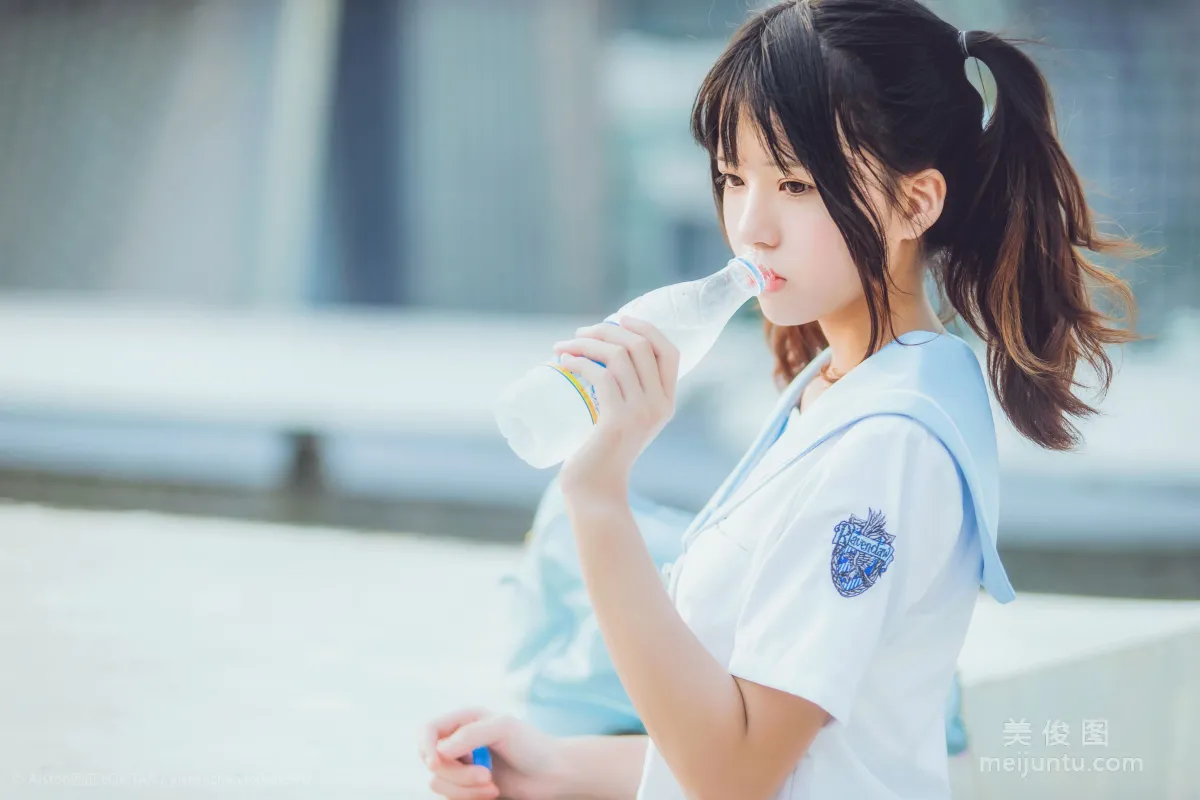 桜桃喵 《穿制服的样子》 写真集8