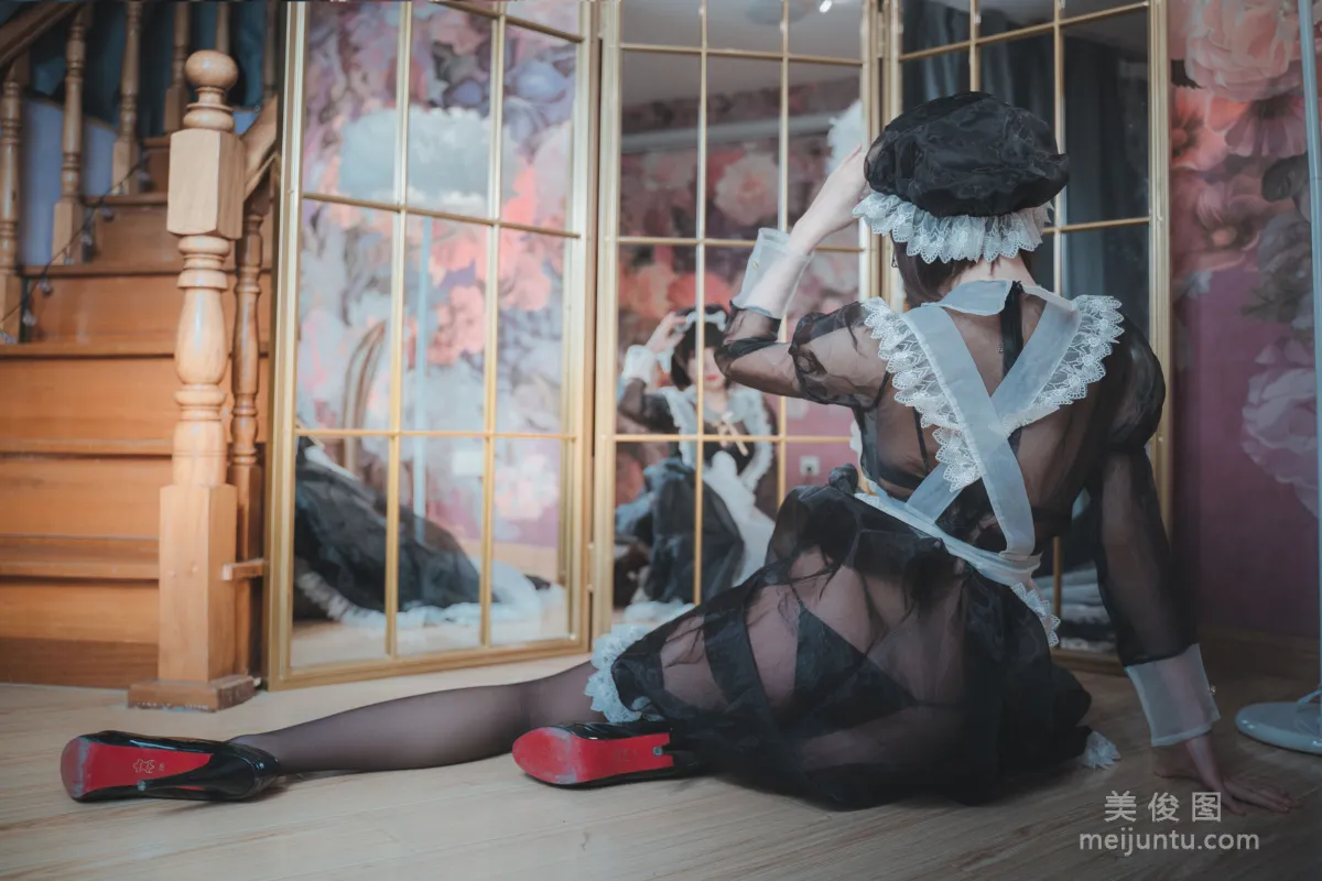 萌妹子Coser南鸽 《透明女仆》 写真集24