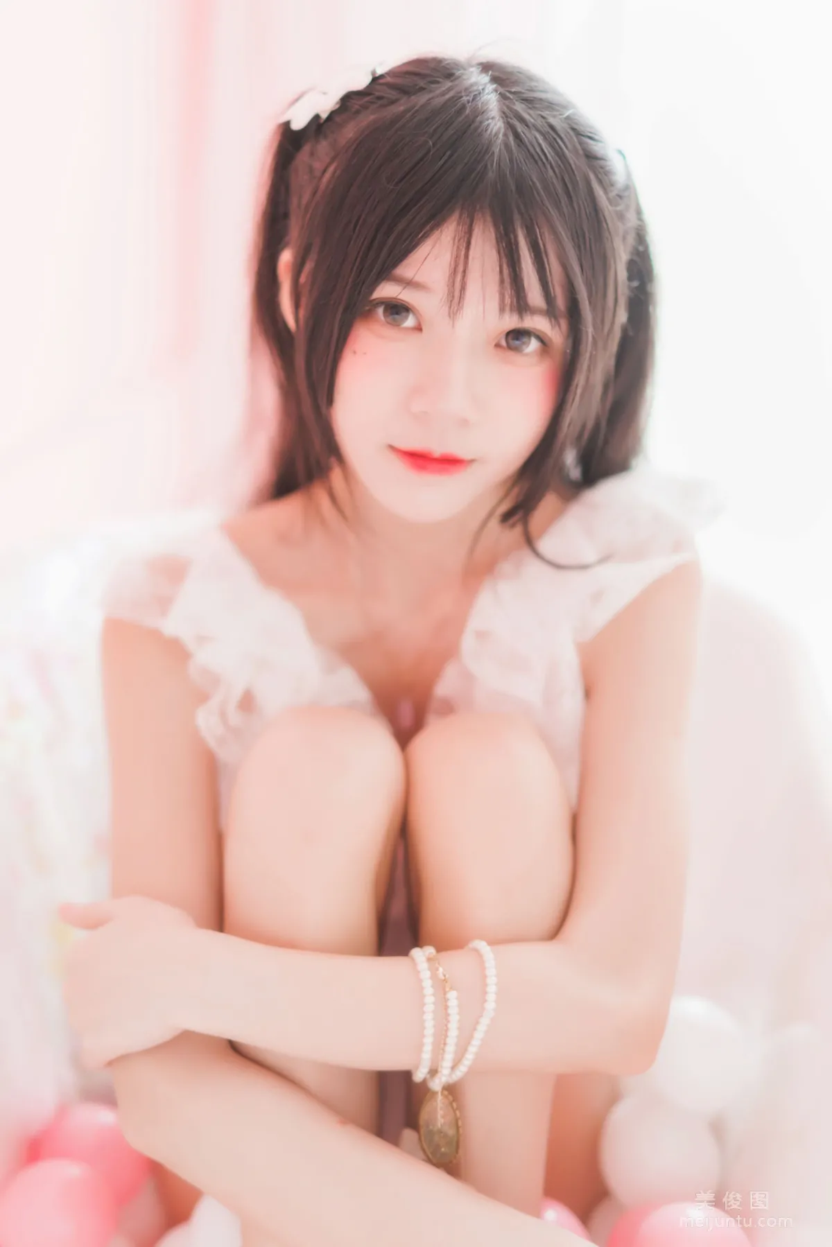 桜桃喵 冬眠系列 《粉色浴缸》 寫真集 37