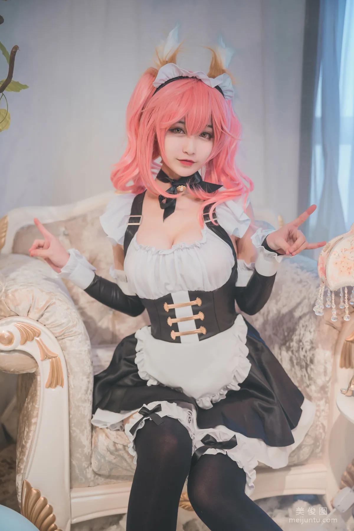 美女Coser鐵闆燒鬼舞w 《玉藻前女仆》 寫真集 2