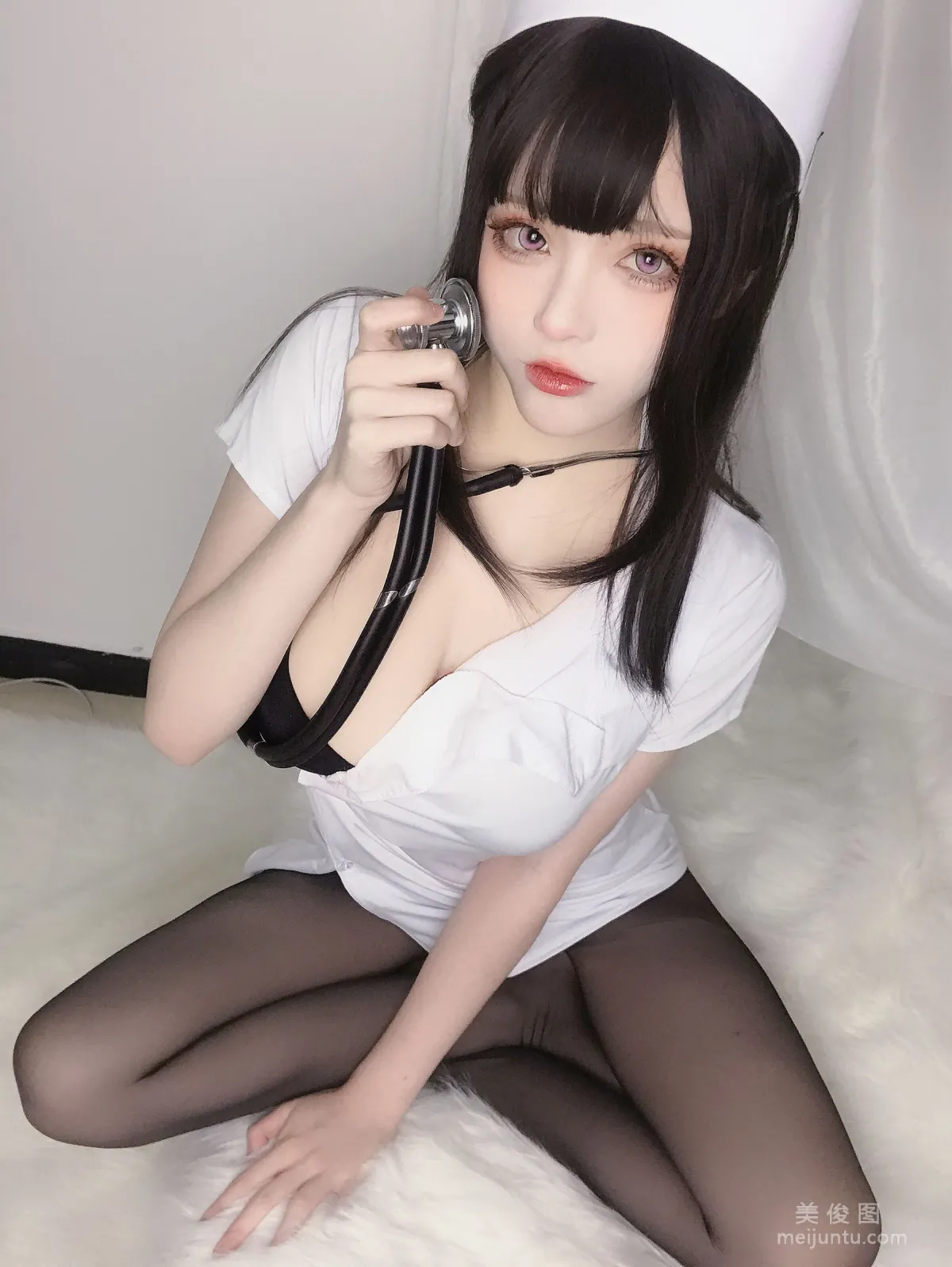 起司塊wii 《白色護士》 寫真集 52
