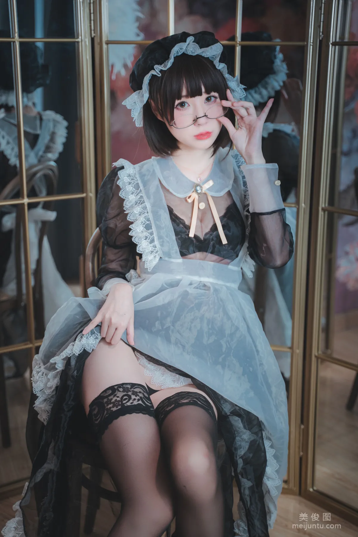 萌妹子Coser南鸽 《透明女仆》 写真集2