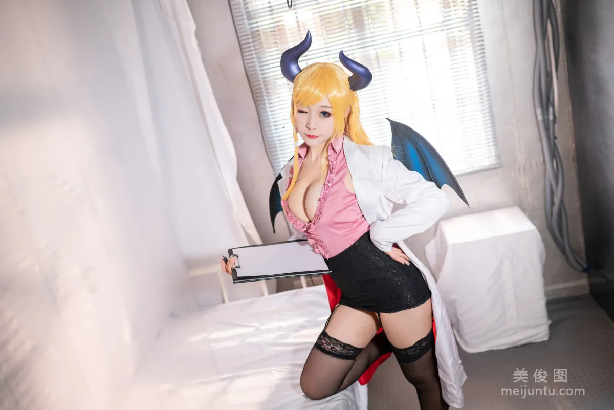 [網紅Coser] 三刀刀Miido 《巧可老師》 寫真集 3