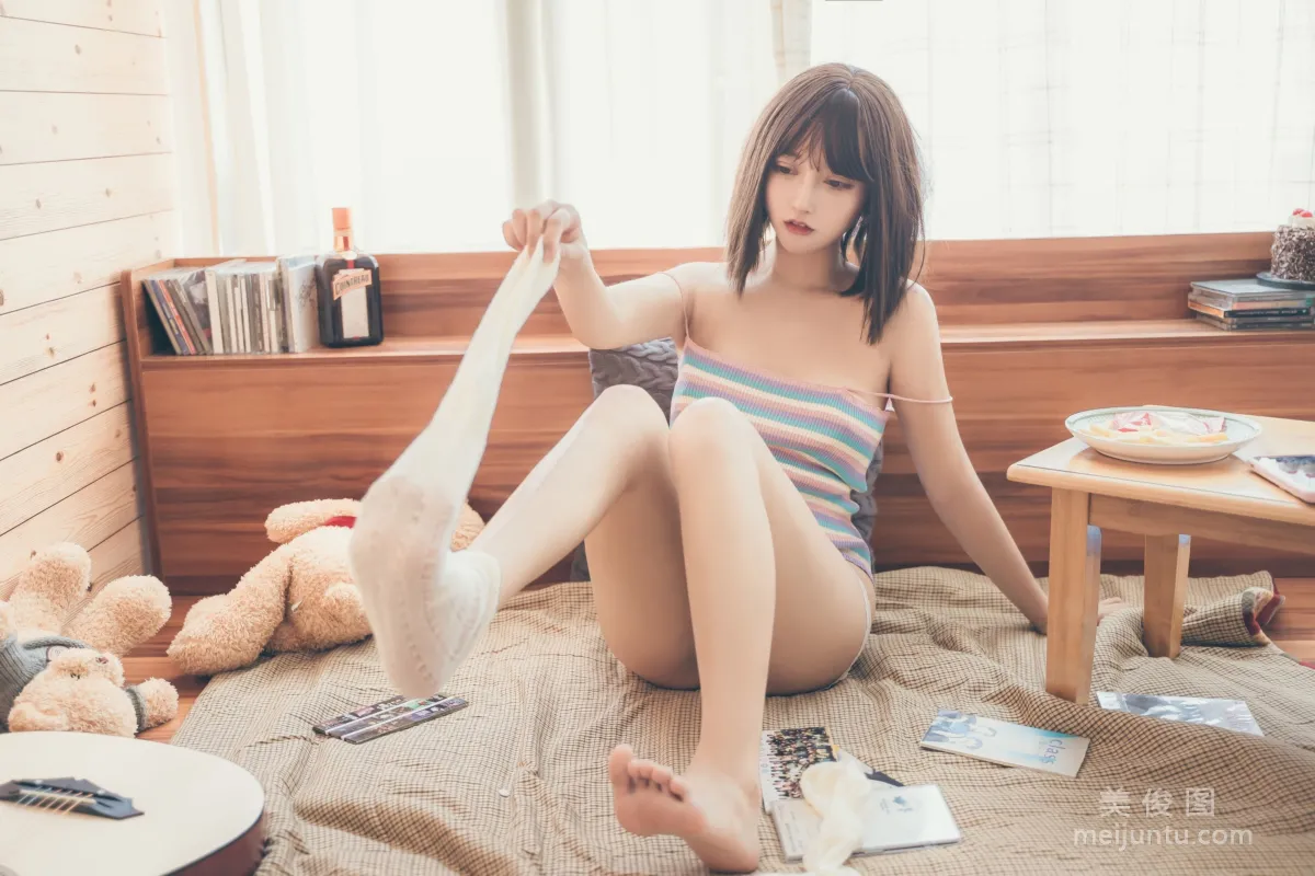 [美女Coser] 米線線sama 《複古性感》 寫真集 12