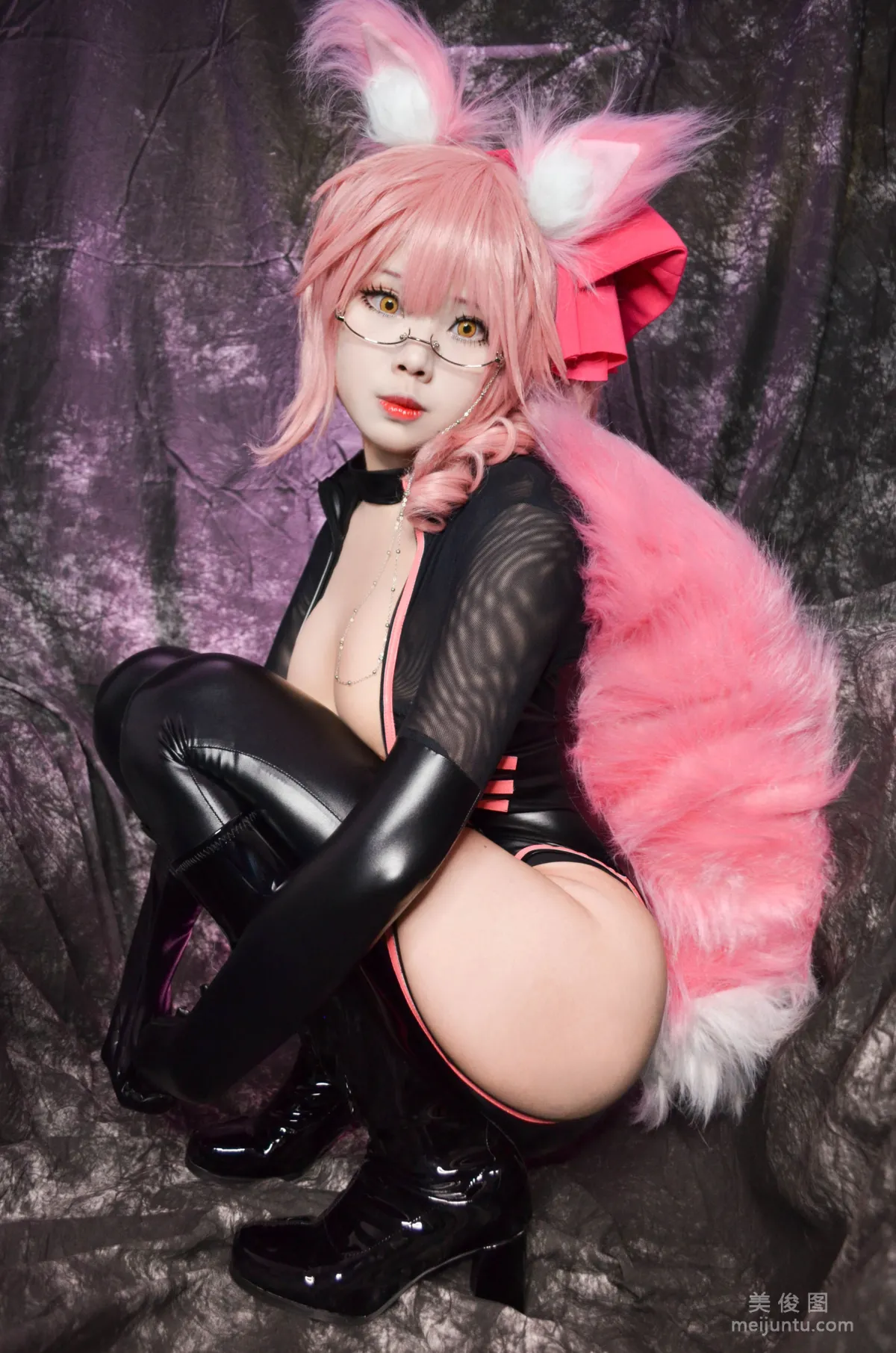 萱-KaYa 《Tamamo Secretary (Fate Grand Order)》 寫真集 15