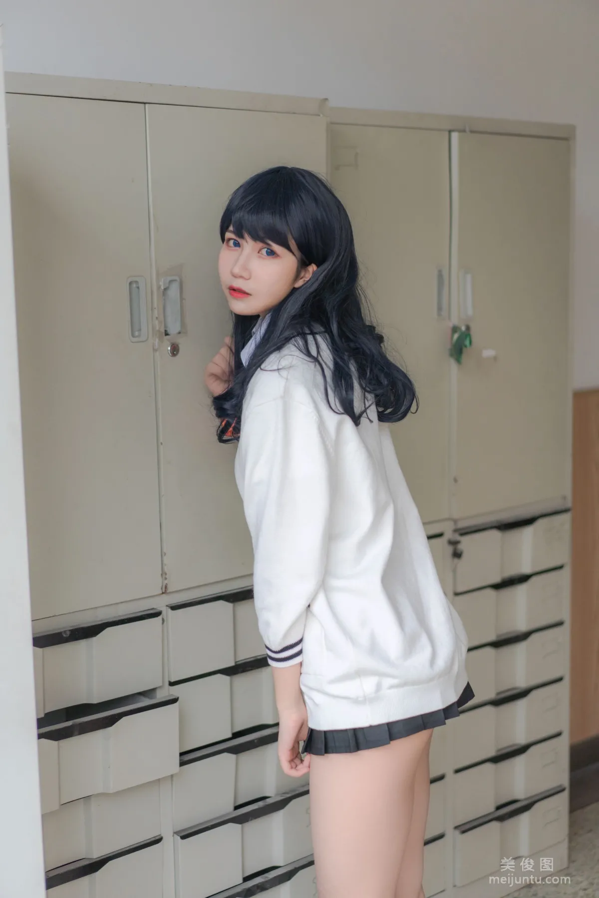 [網紅Coser] 逐月su 《寶多六花》 寫真集 17
