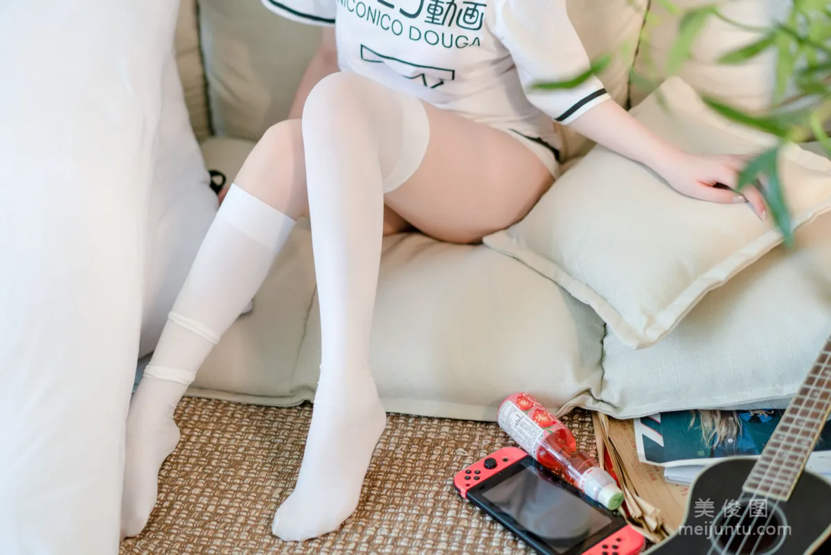 美女Coser绫波 《碧蓝航线》 写真集10