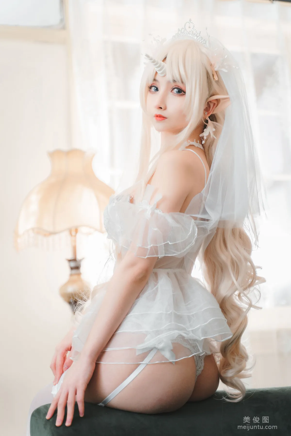 [網紅美女Coser] rioko涼涼子 《獨角獸》 寫真集 15
