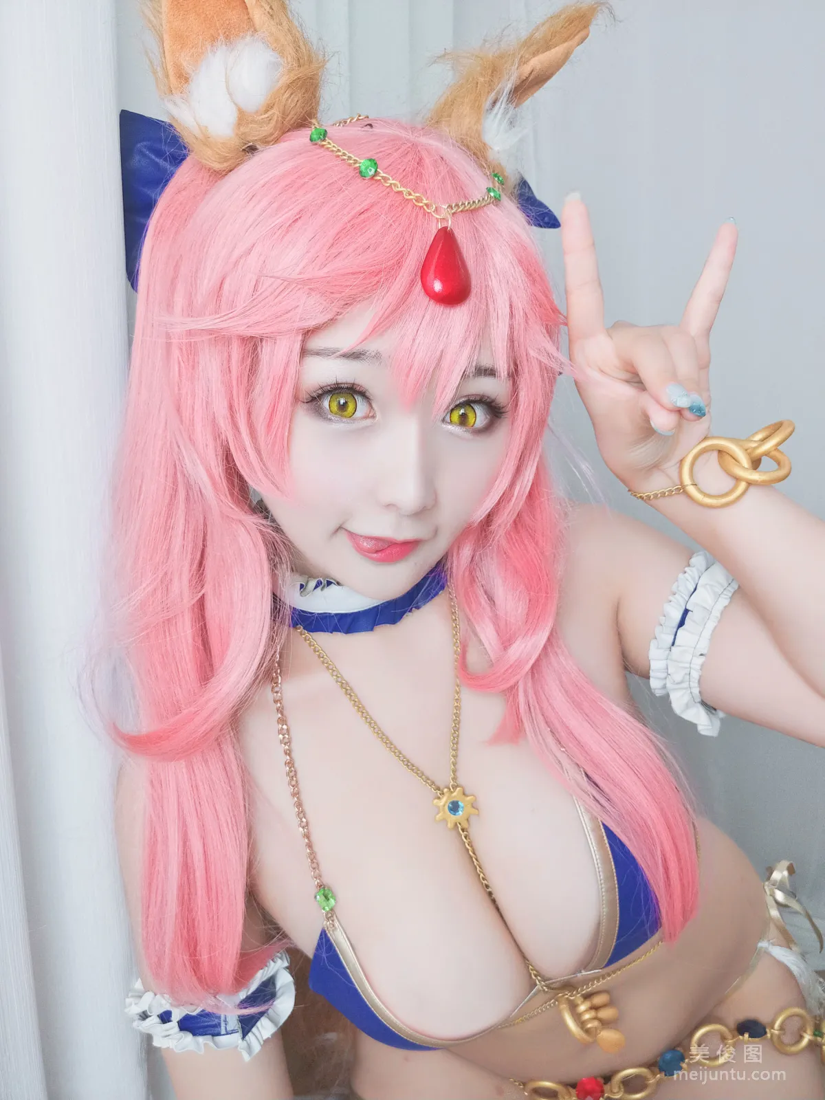 Coser美女三刀刀Miido 《玉藻前》 寫真集 2