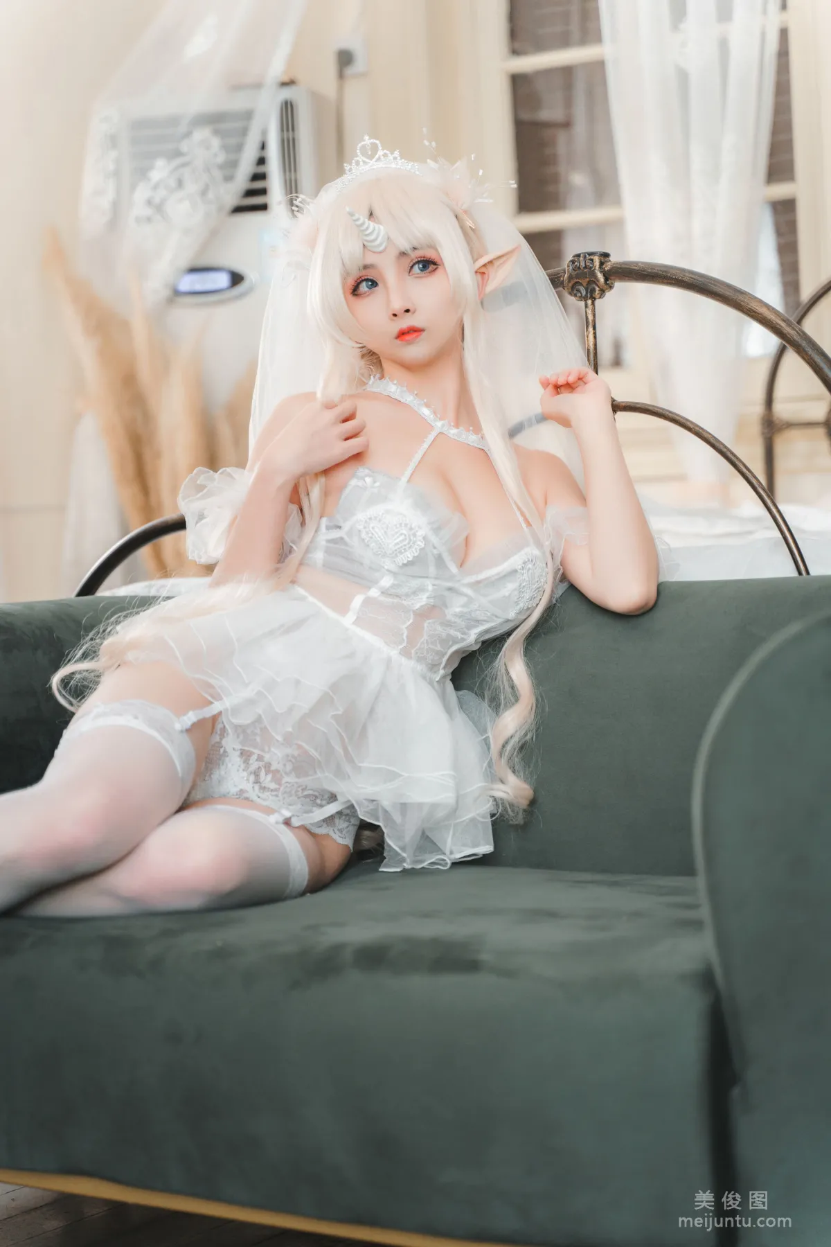 [網紅美女Coser] rioko涼涼子 《獨角獸》 寫真集 12