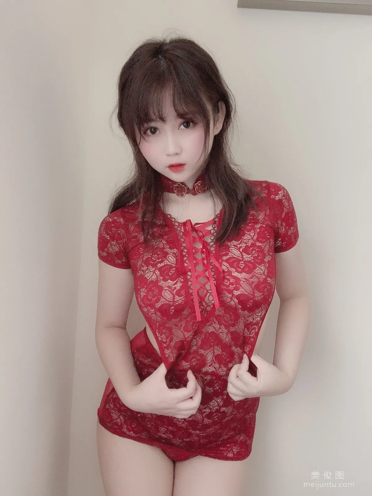 [美女Coser] 是依酱呀 《红色旗袍》 写真集7