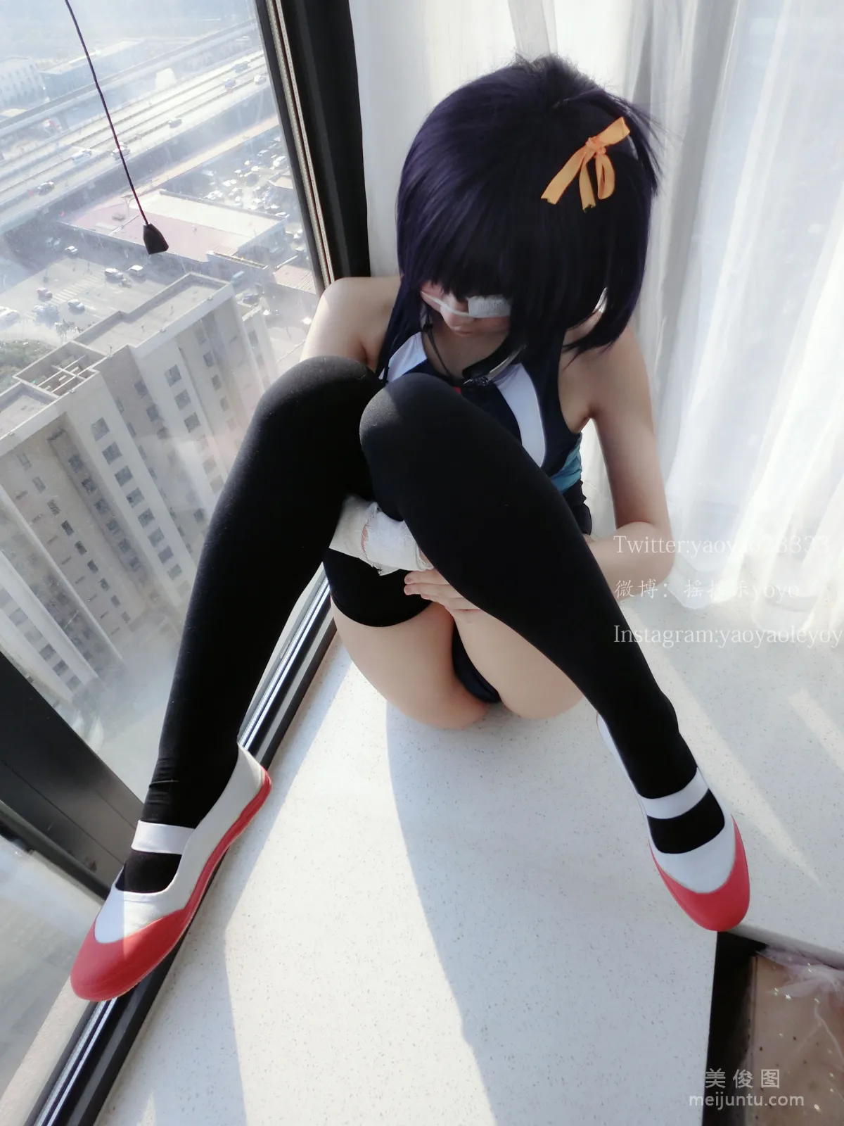 [美女Coser] 搖搖樂yoyo 《六花》 寫真集 109
