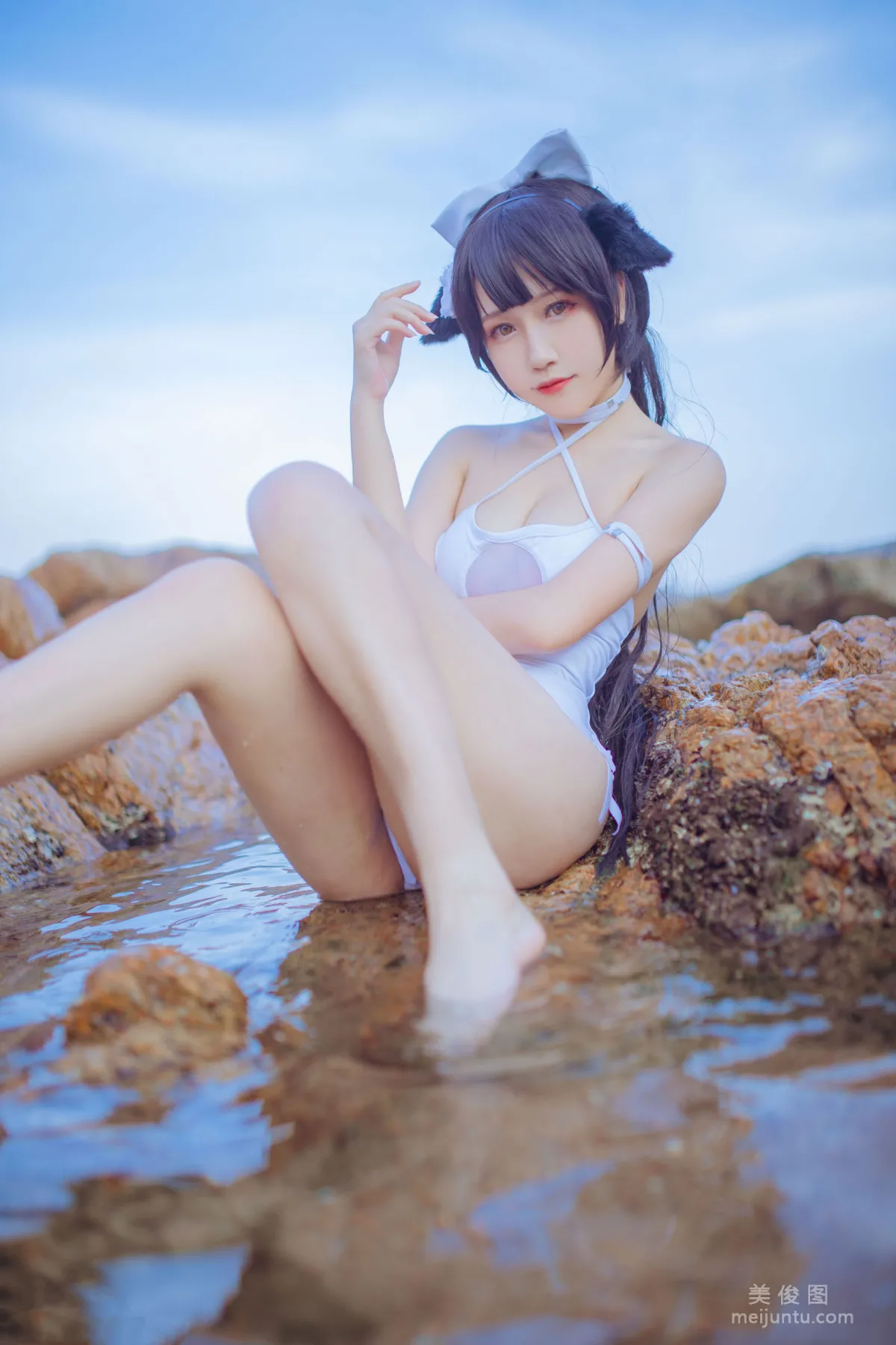 抖娘-利世×不呆貓 《獒犬海邊泳裝》 寫真集 19