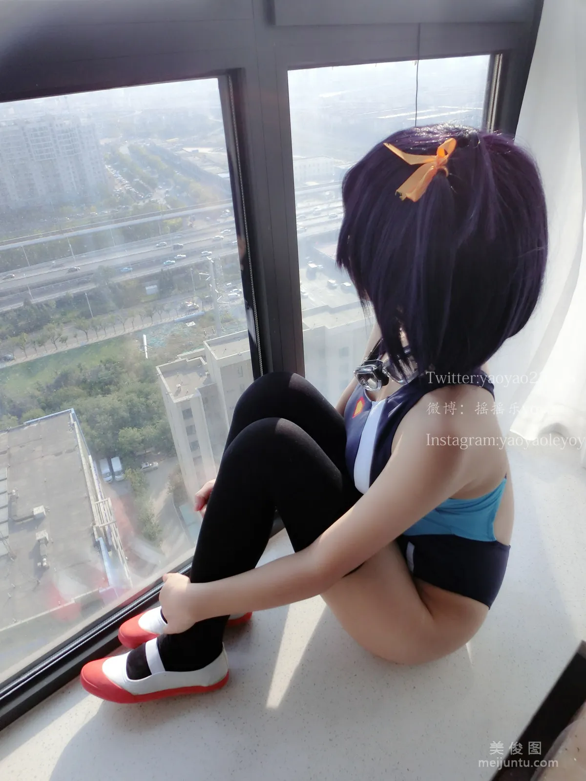 [美女Coser] 搖搖樂yoyo 《六花》 寫真集 107