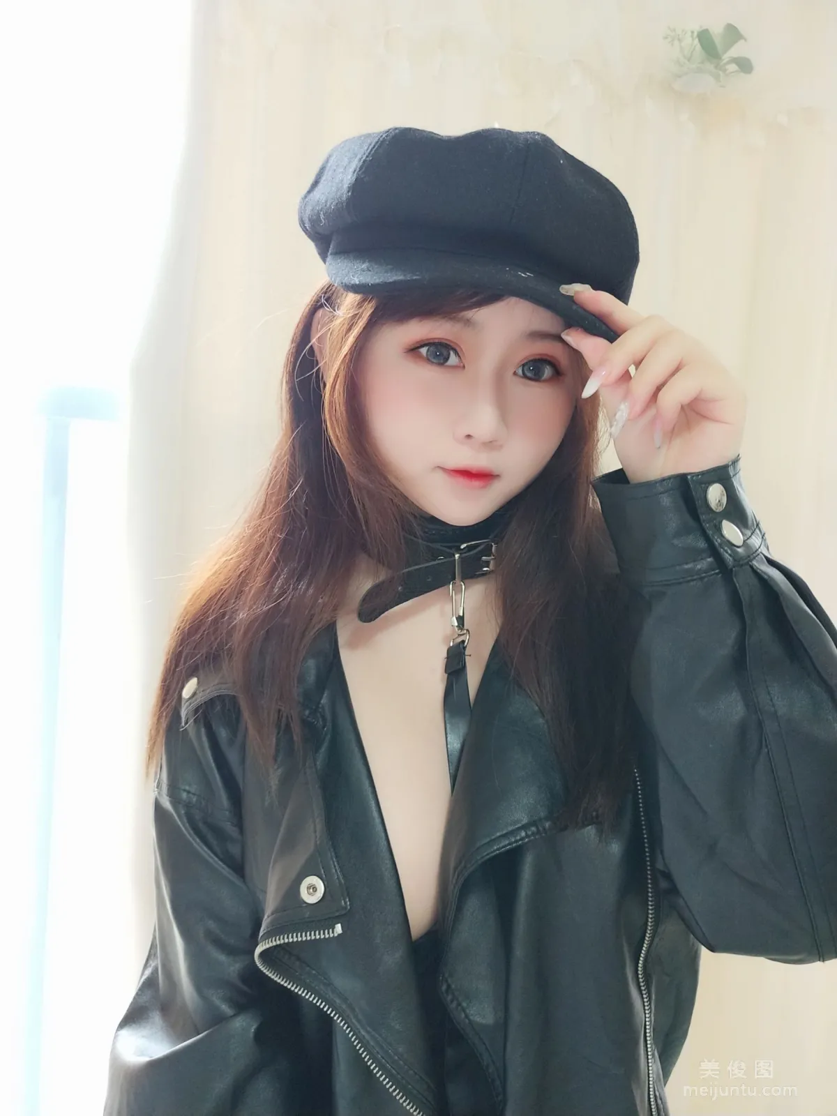 [美女Coser] 是依酱呀 《黑桃A》 写真集1
