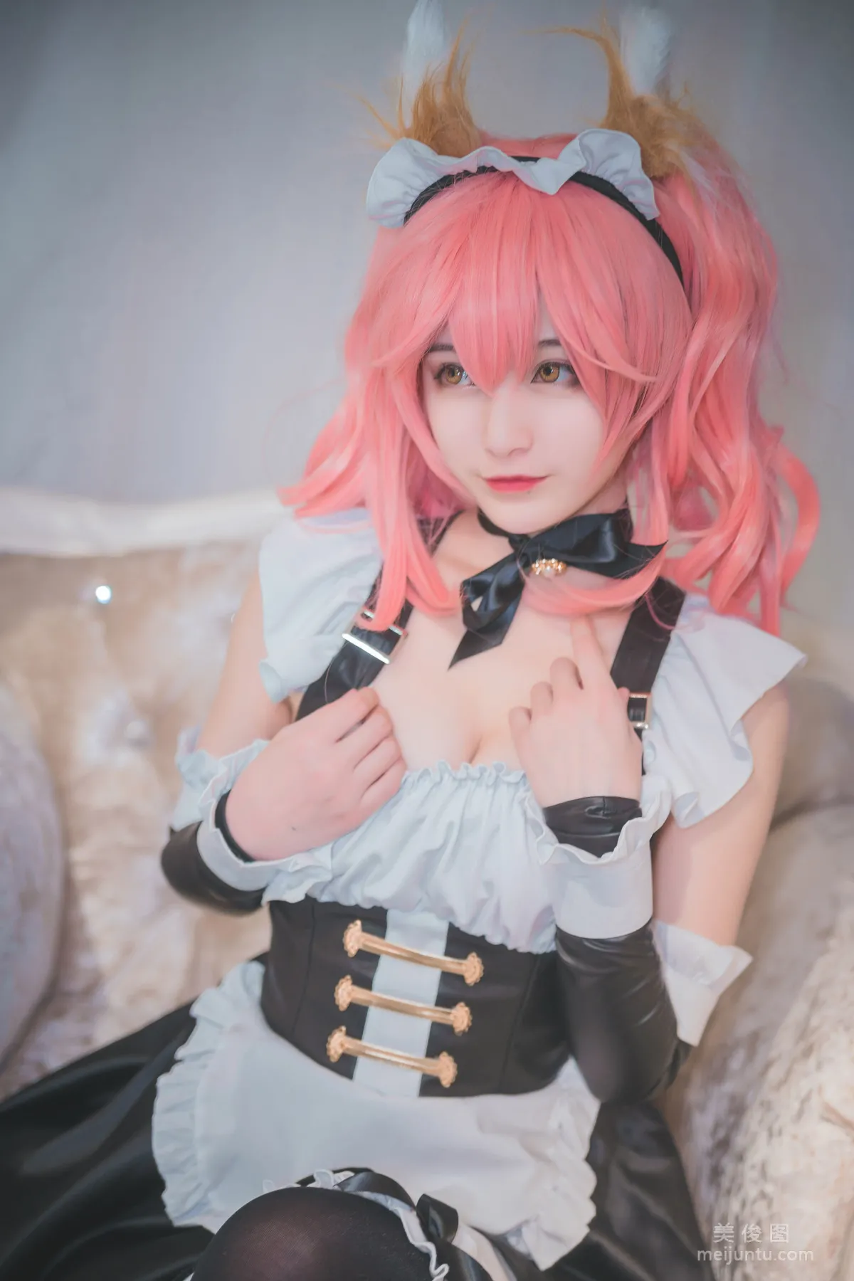 美女Coser鐵闆燒鬼舞w 《玉藻前女仆》 寫真集 25