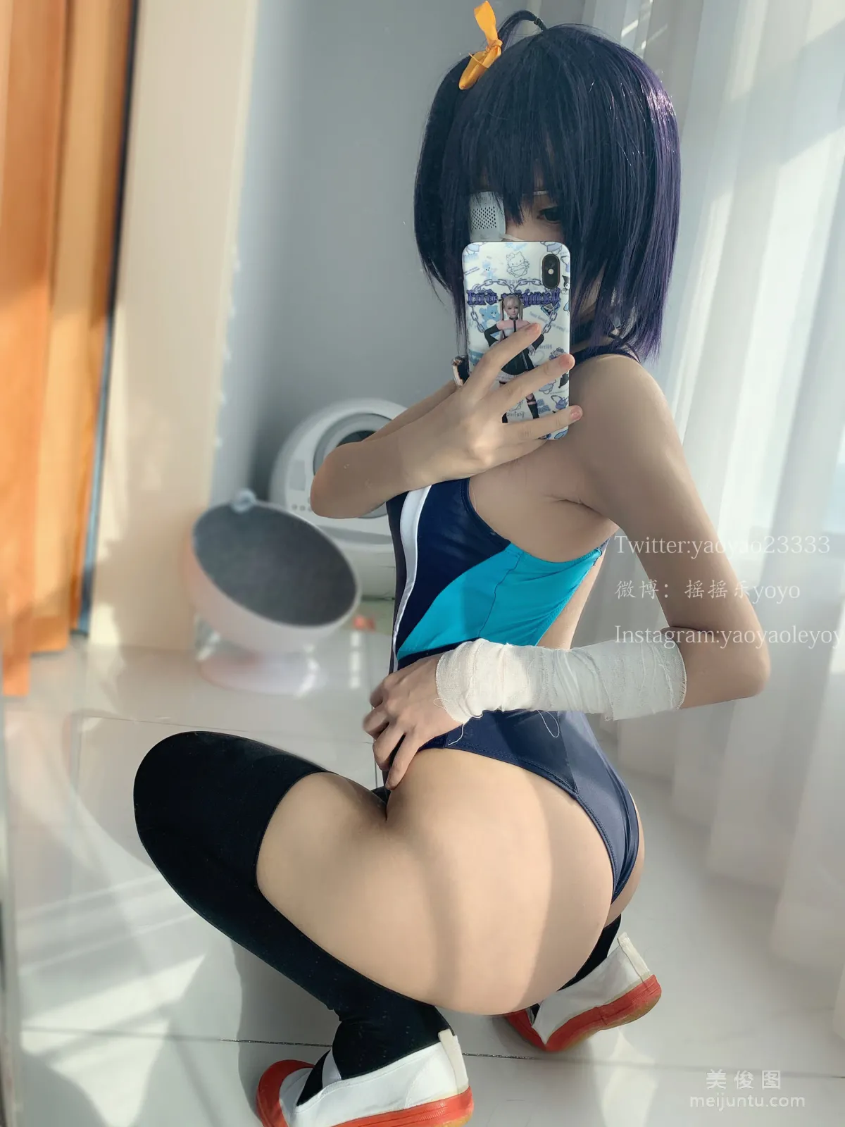 [美女Coser] 搖搖樂yoyo 《六花》 寫真集 90