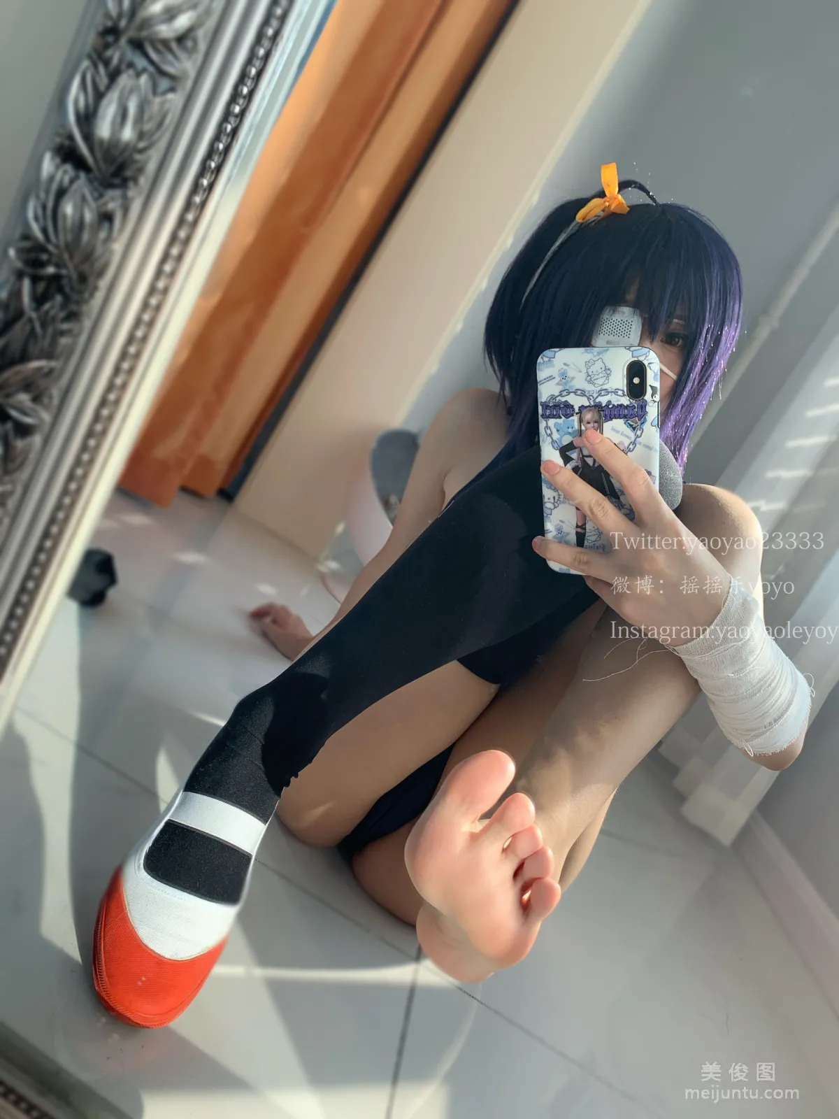 [美女Coser] 搖搖樂yoyo 《六花》 寫真集 94