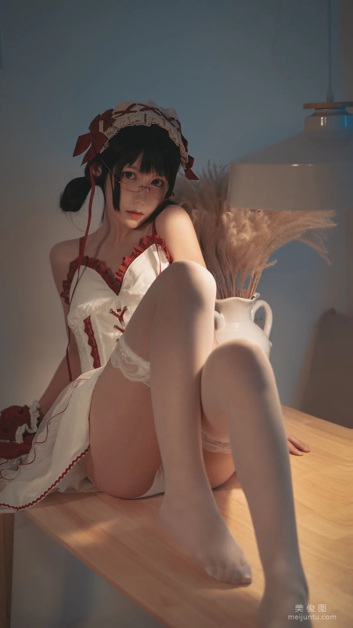 [網紅Coser] 逐月su 《小紅帽》 寫真集 19