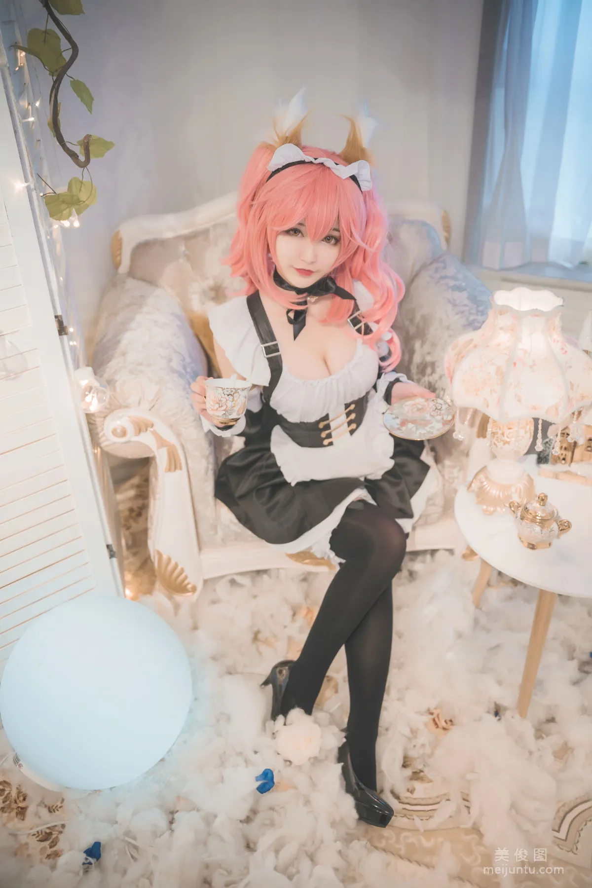 美女Coser鐵闆燒鬼舞w 《玉藻前女仆》 寫真集 4