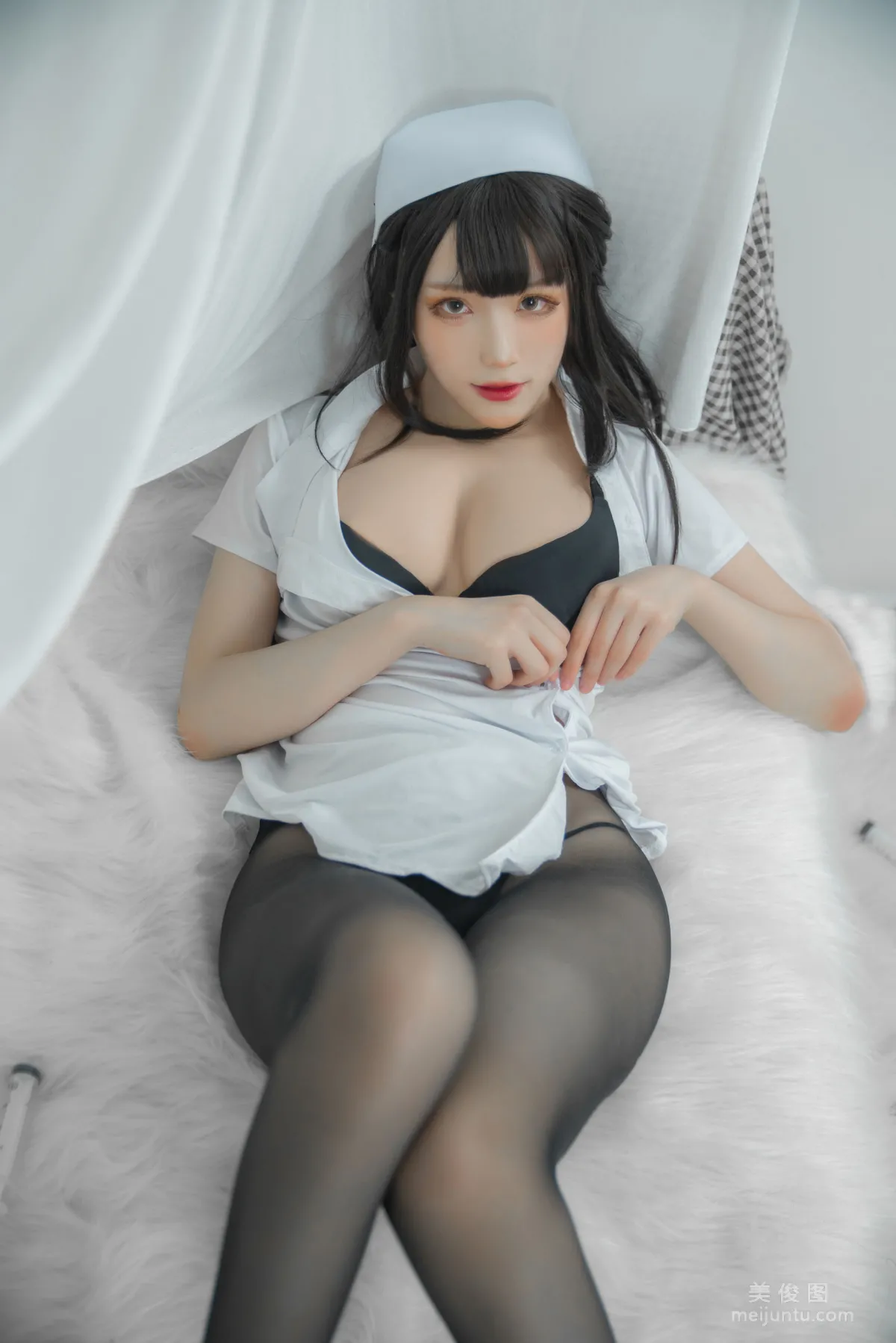 起司塊wii 《白色護士》 寫真集 21