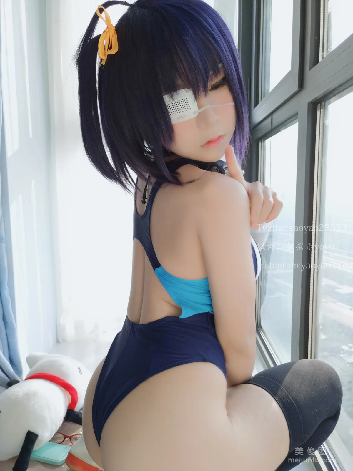 [美女Coser] 搖搖樂yoyo 《六花》 寫真集 42