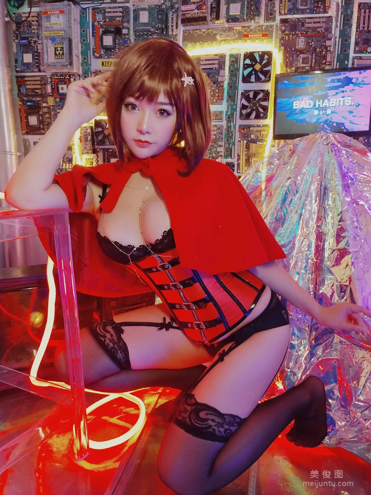 [網紅美女Coser] 三刀刀Miido 《聖誕特輯》 寫真集 14