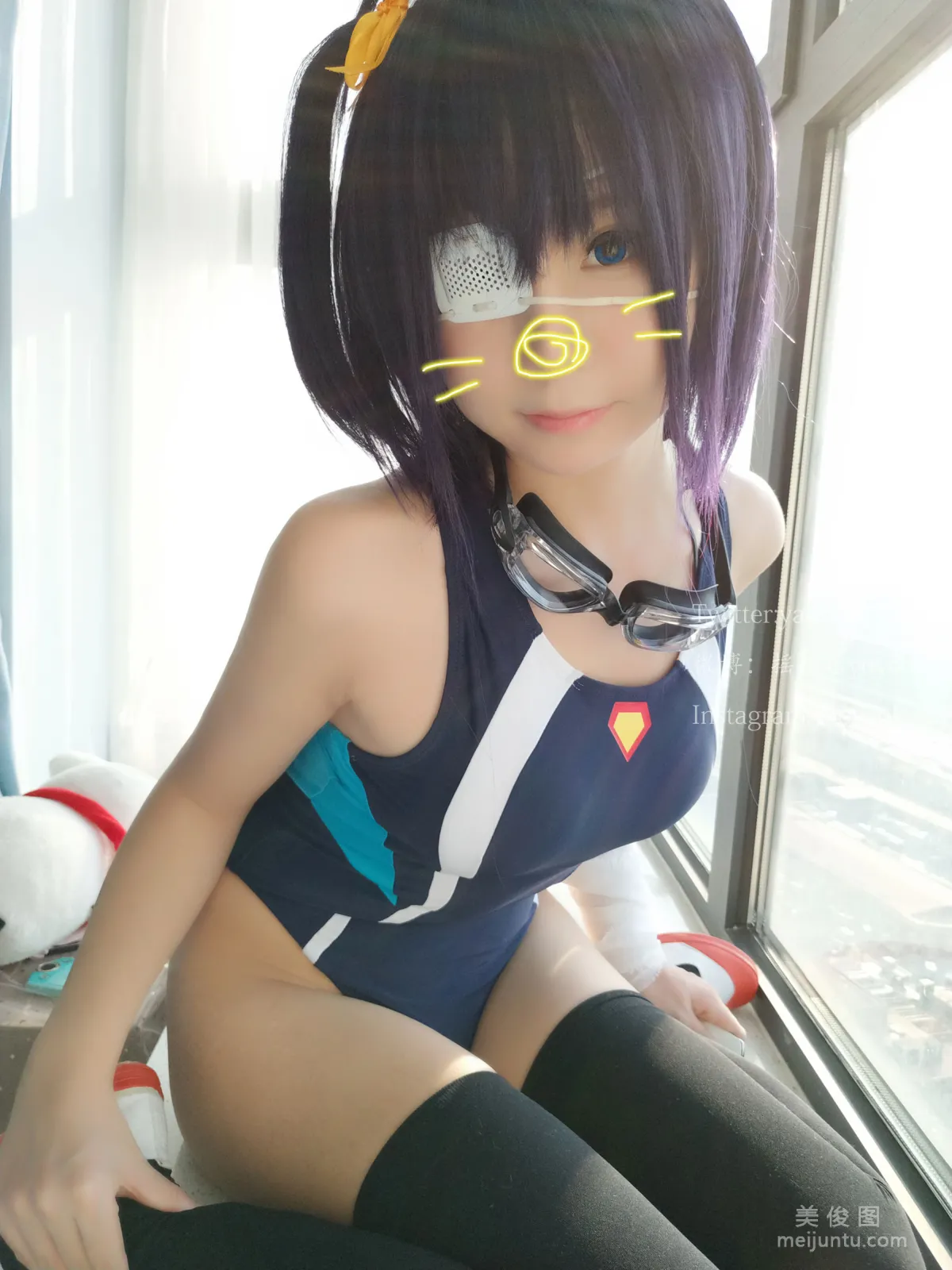 [美女Coser] 搖搖樂yoyo 《六花》 寫真集 59