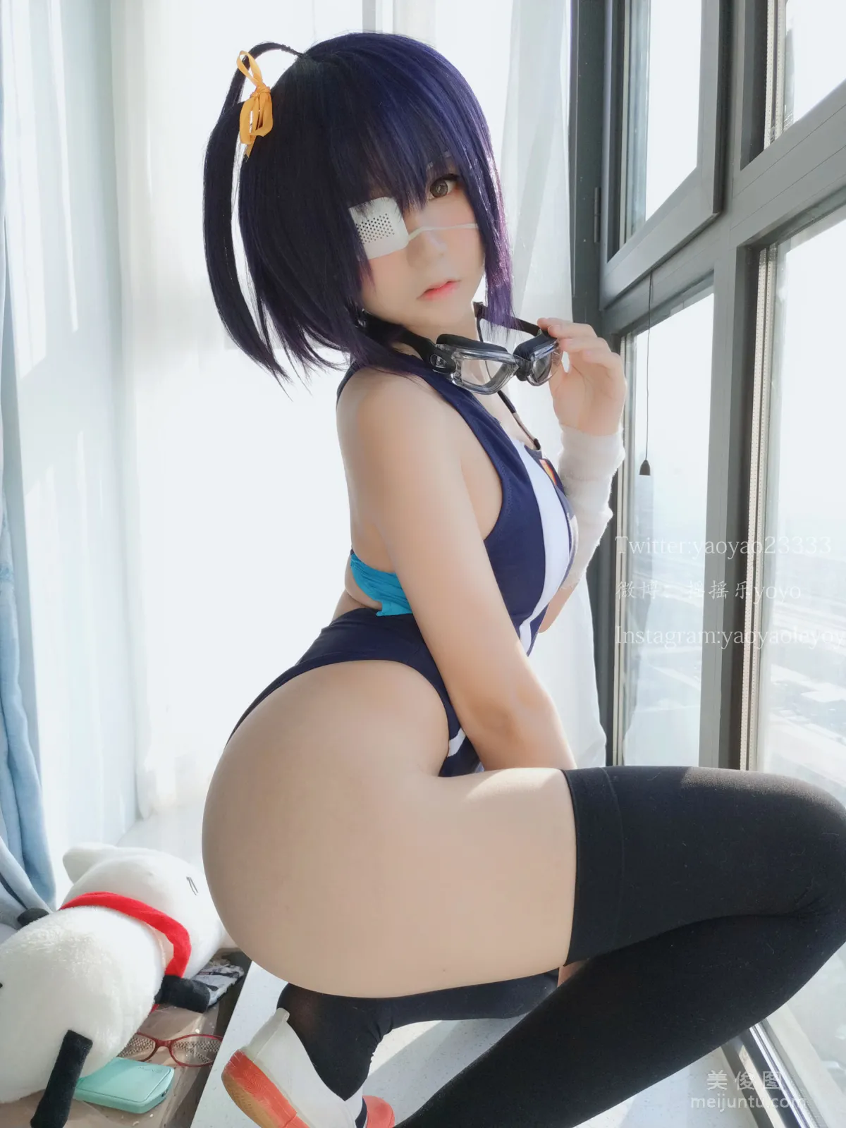 [美女Coser] 搖搖樂yoyo 《六花》 寫真集 39