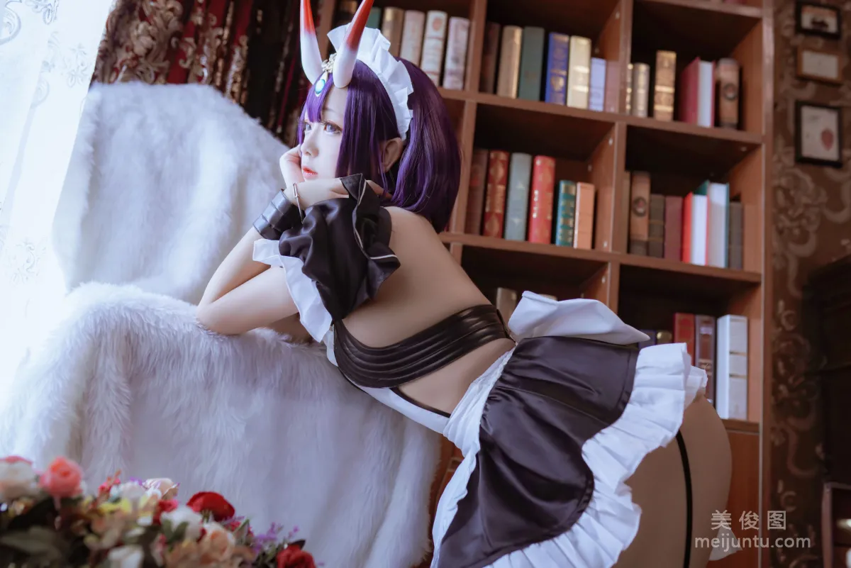 Coser日奈娇 《酒吞女仆》 写真集17